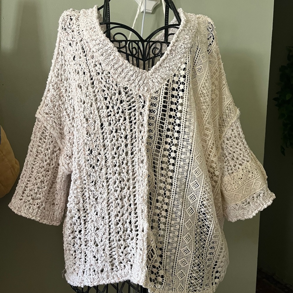 POL Elegant Cream crocket and lace Sweater